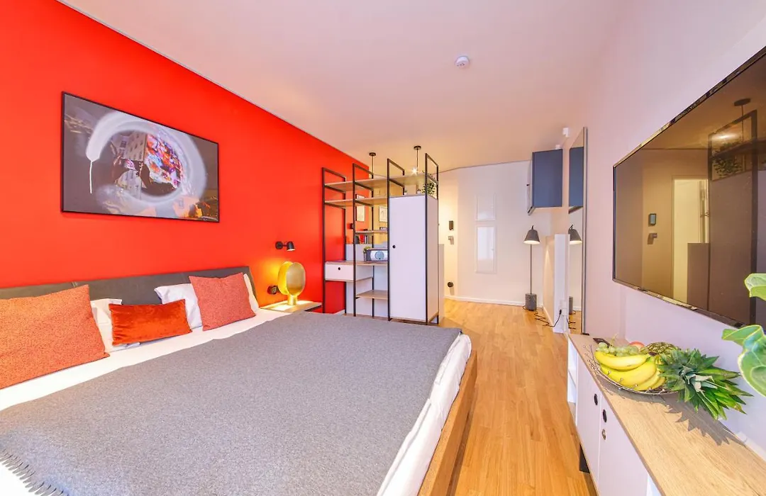 Aeronaut Service Apartments Powered By Pearl 1-1