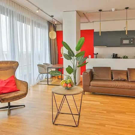 Aeronaut Service Apartments Powered By Pearl 1-2
